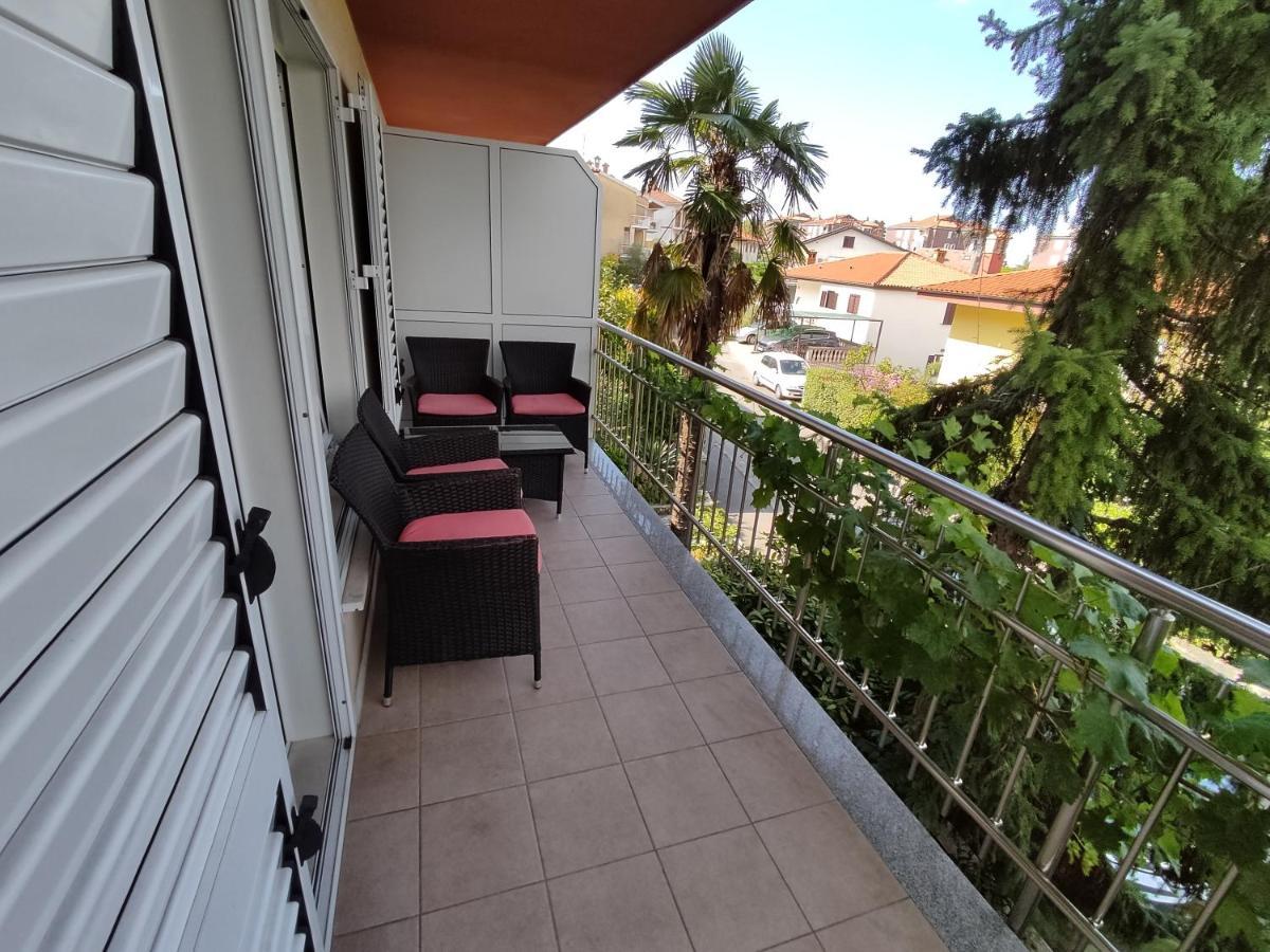 Apartments Samec Izola Exterior foto